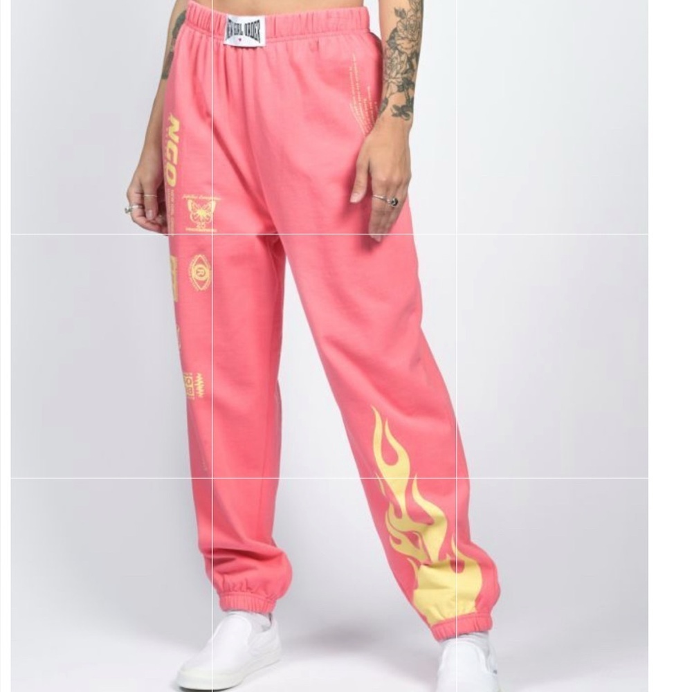 New Girl Order pink Joggers sweatpants  with Flame Design juniors 10 graphic y2k
